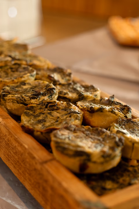 mushroom quiche catering